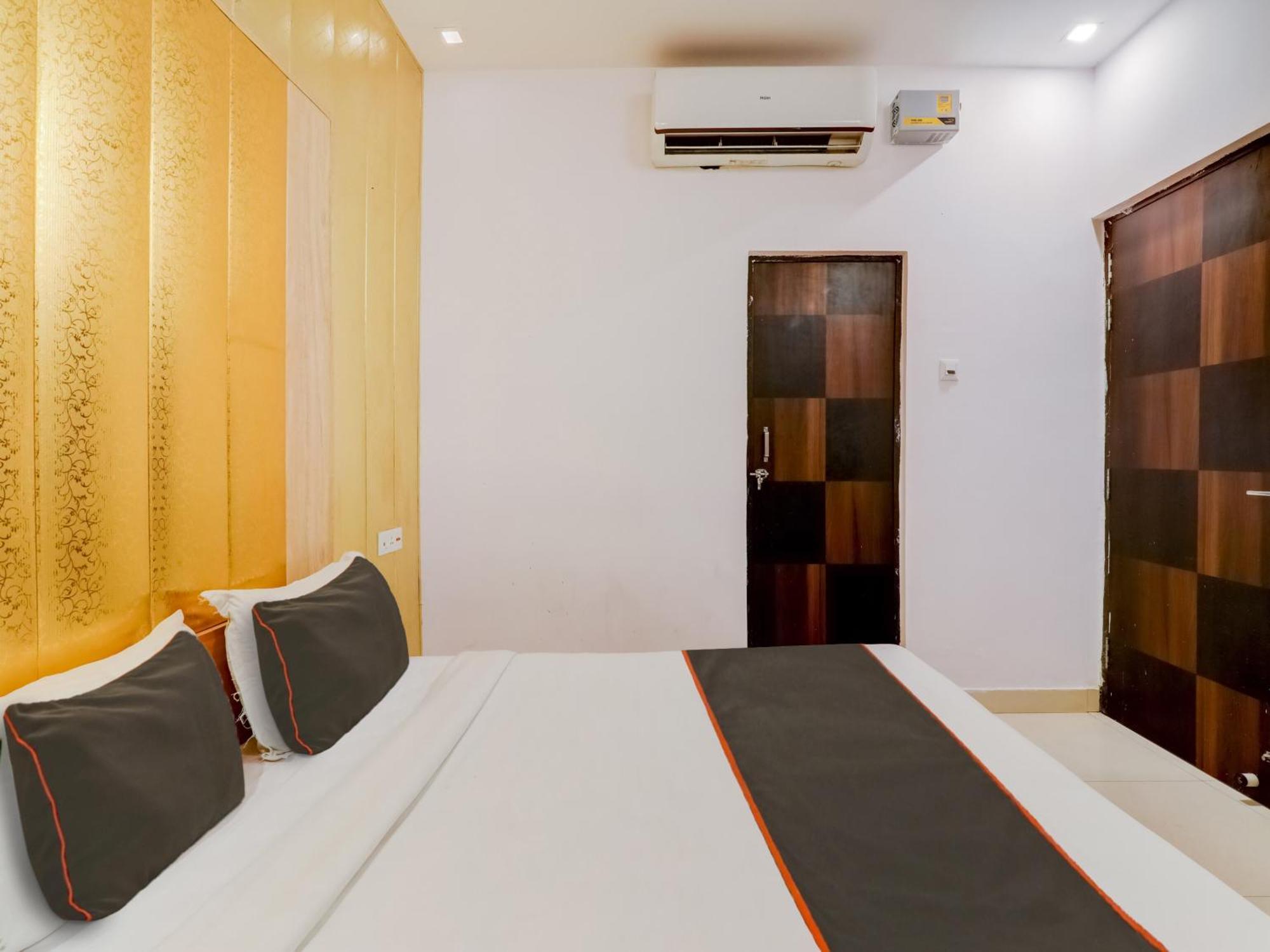 לקנאו Super Collection O Kiara Guest House מראה חיצוני תמונה